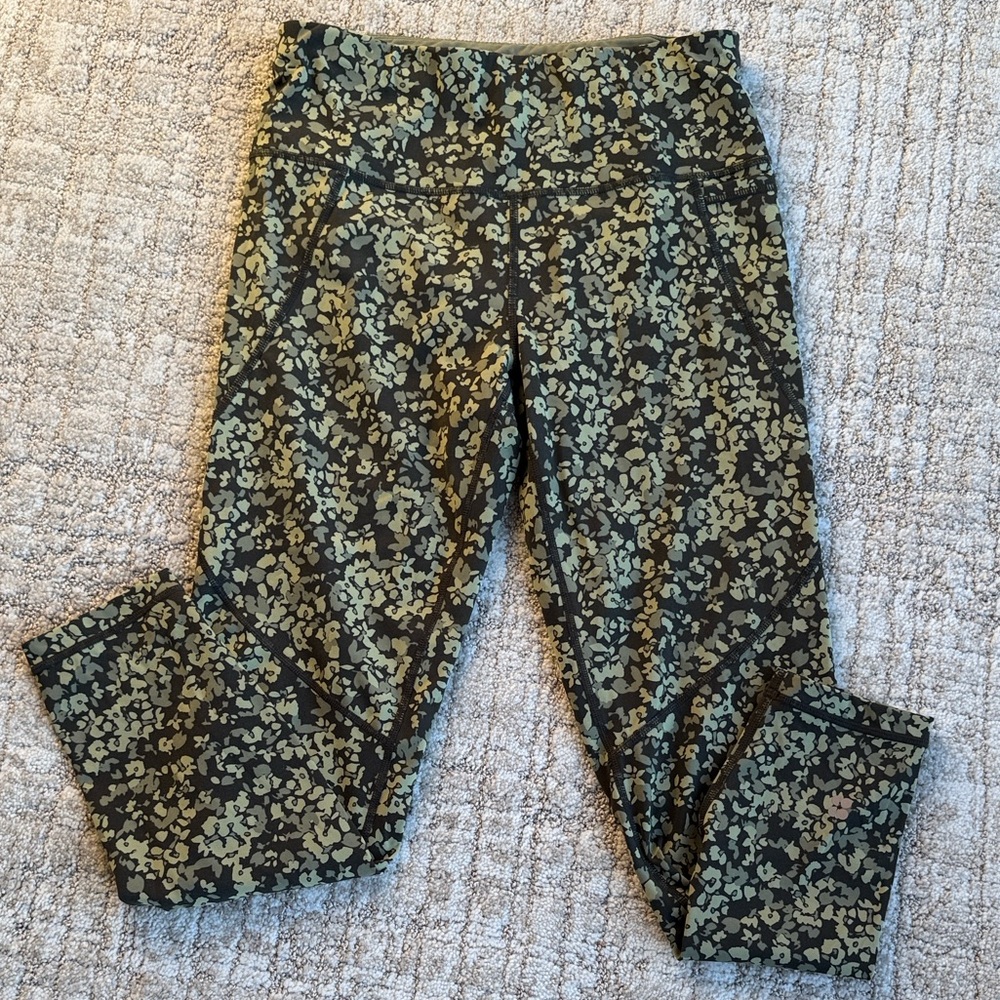 Sweaty Betty Olive Green Power 7/8 Leggings